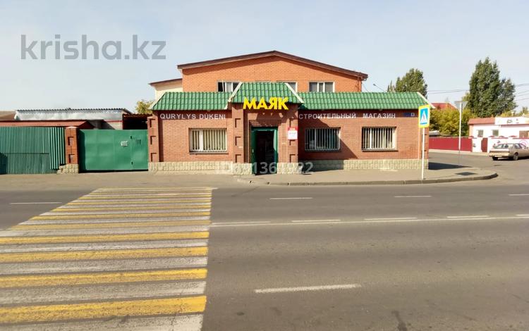 Свободное назначение, магазины и бутики • 102 м² за 65 млн 〒 в Павлодаре — фото 2