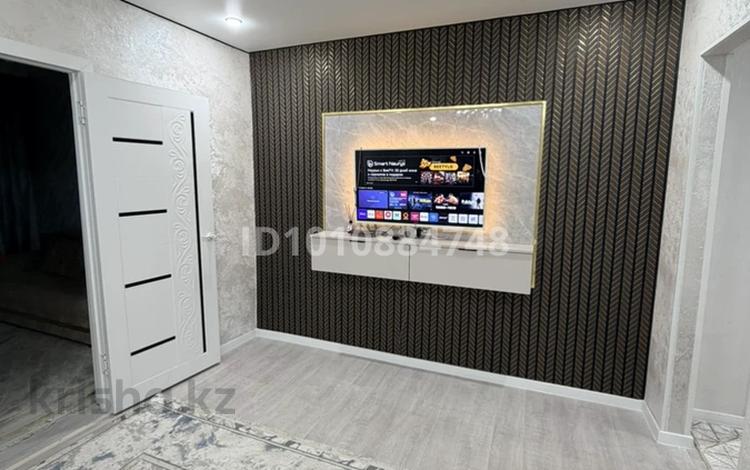 4-комнатная квартира · 65 м² · 2/5 этаж, Абая за 20.5 млн ₸ в Сатпаев — фото 2