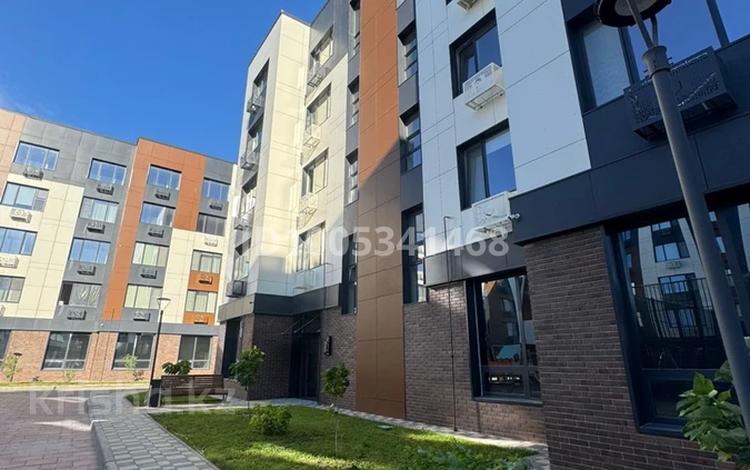 2-комнатная квартира · 74.3 м² · 2/5 этаж, мкр Нурсая, Абулхайр-хана 40 за 35 млн 〒 в Атырау — фото 2