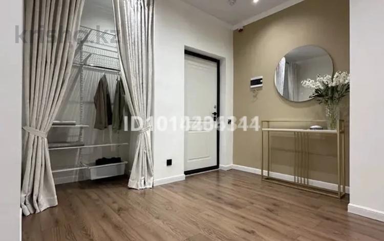 2-комнатная квартира · 56 м² · 2/6 этаж, Халиулина 140/5 за 360 000 ₸ в Алматы, Медеуский р-н — фото 2