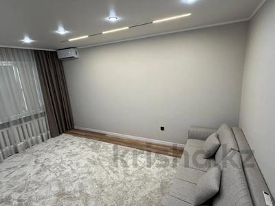 1-комнатная квартира · 40 м² · 7/9 этаж, мкр Аксай-3 за 32.5 млн ₸ в Алматы, Ауэзовский р-н