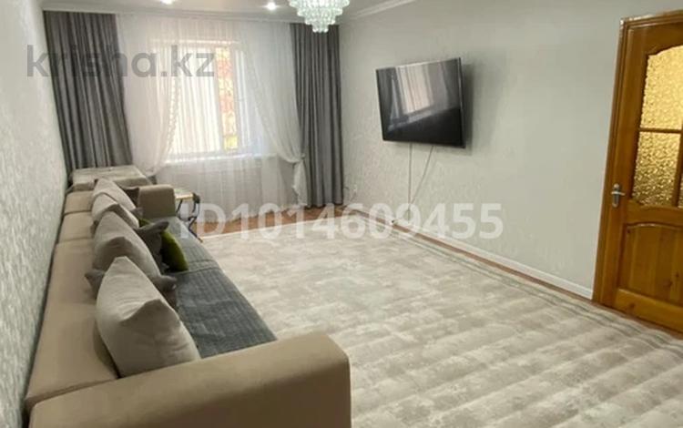 3-комнатная квартира · 77 м² · 1/3 этаж, Бокейханова 19 за 22 млн ₸ в Балхаше — фото 2