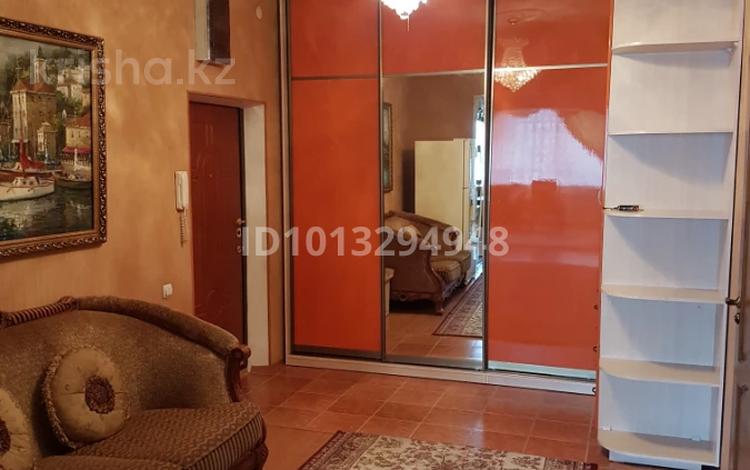 3-бөлмелі пәтер · 100 м² · 5/13 қабат, Керемет ш/а., бағасы: 85 млн ₸ в Алматы, Бостандыкский р-н — фото 2
