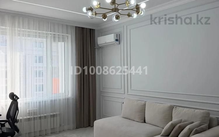 2-комнатная квартира · 60 м² · 6/9 этаж, проспект Мангилик Ел 41/2 за 400 000 ₸ в Астане, Есильский р-н — фото 11