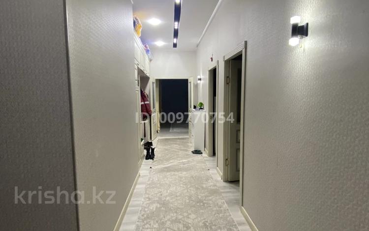 4-бөлмелі пәтер · 117 м² · 3/14 қабат, 16-й мкр 67, бағасы: 45 млн ₸ в Актау — фото 2