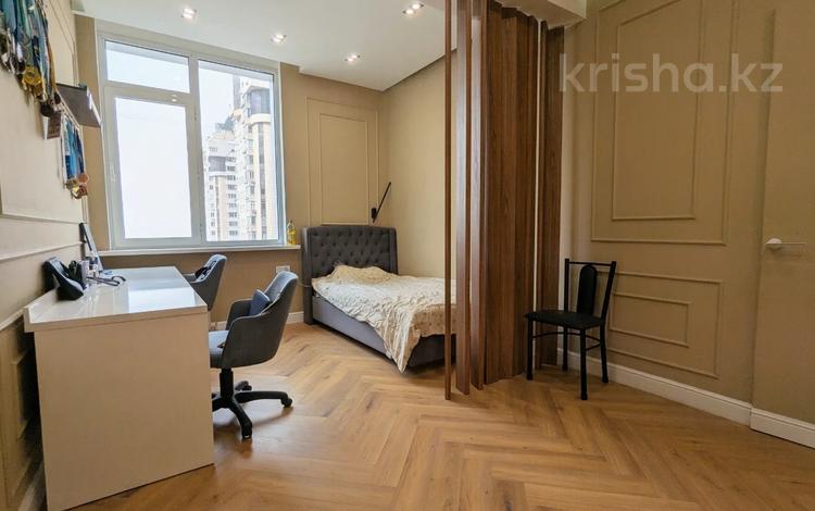 5-комнатная квартира · 170 м² · 8/10 этаж, Бухар Жырау 35 за 205 млн ₸ в Алматы, Бостандыкский р-н — фото 5