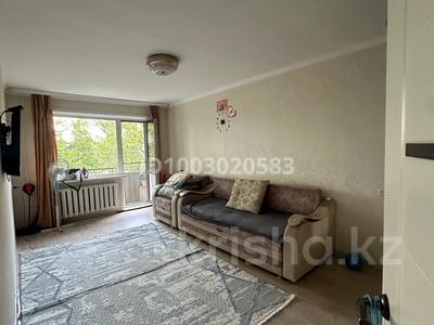 1-комнатная квартира · 34 м² · 2/5 этаж, Майкудук, 15й микрорайон 3 за ~ 8.3 млн 〒 в Караганде, Алихана Бокейханова р-н