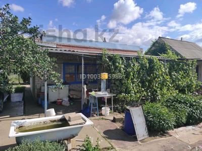 Дача · 2 комнаты · 36 м² · 10 сот., жилой массив Бауырластар, Техник 37 за 4.7 млн 〒 в Актобе