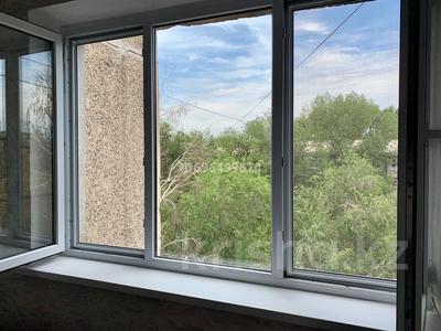 2-комнатная квартира · 55 м² · 5/5 этаж, Водник 2 58 за 19 млн 〒 в Боралдае (Бурундай), мкр Водник-2