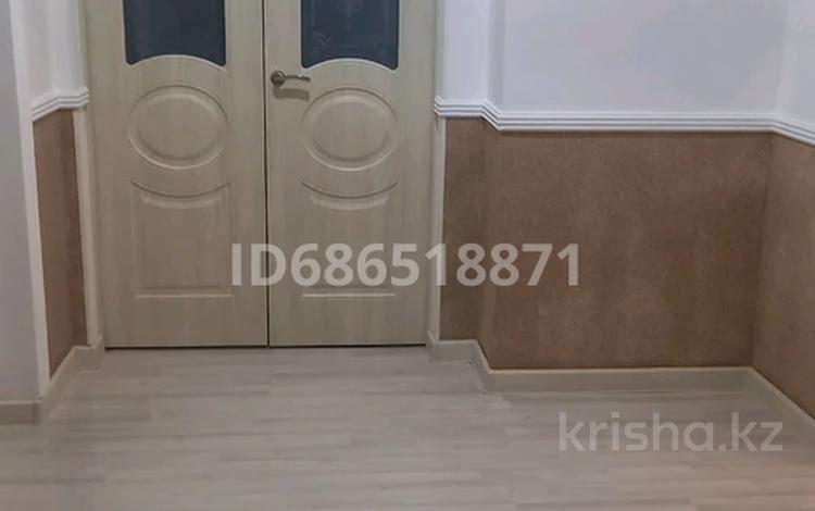 3-комнатная квартира · 80 м² · 5/5 этаж, мкр Сары Арка 37 — Рядом с площадью Исатая-Махамбета за 200 000 ₸ в Атырау — фото 2