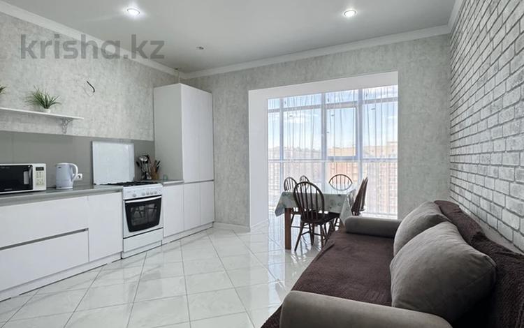 3-бөлмелі пәтер · 70 м² · 8/9 қабат, Алтын орда ш/а. 21в к1, бағасы: 22 990 ₸ в Актобе, мкр. Алтын орда — фото 12