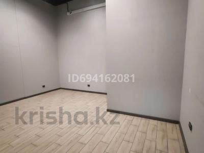 Свободное назначение, офисы, магазины и бутики, салоны красоты, фитнес и спорт, образование, кабинеты и рабочие места, студии · 34 м² за 400 000 〒 в Алматы, Бостандыкский р-н