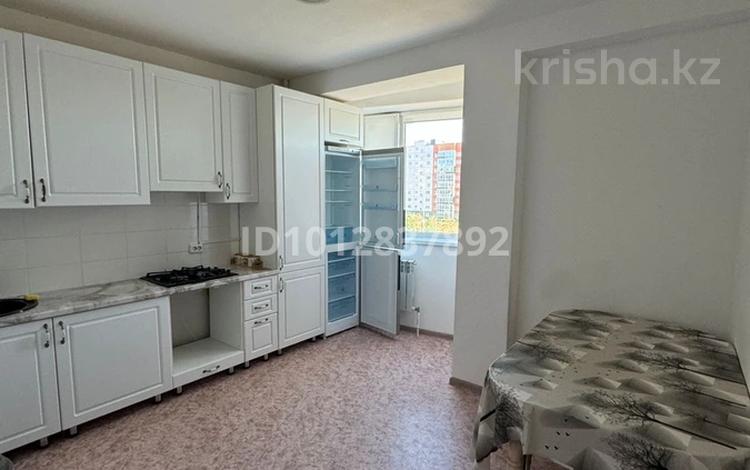 2-бөлмелі пәтер · 59.5 м² · 4/9 қабат, мкр. Зачаганск пгт 65 — бирлик, бағасы: 24.5 млн ₸ в Уральске — фото 2
