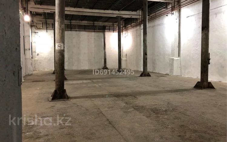 Склады · 300 м² за 300 000 ₸ в Атырау, мкр Мясокомбинат — фото 2
