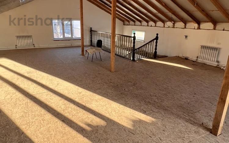 Отдельный дом · 6 комнат · 300 м² · 4 сот., Кошкарбаева 96 за 82 млн 〒 в Кокшетау — фото 2