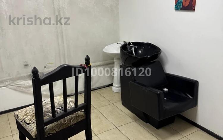 Еркін, кеңселер, кабинеттер және жұмыс орындары · 16 м², бағасы: 60 000 ₸ в Кокшетау — фото 2