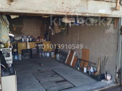 Гараж · 18 м² · мкр Сайрам — ТЦ Магнум, бағасы: 40 000 ₸ в Шымкенте, Аль-Фарабийский р-н