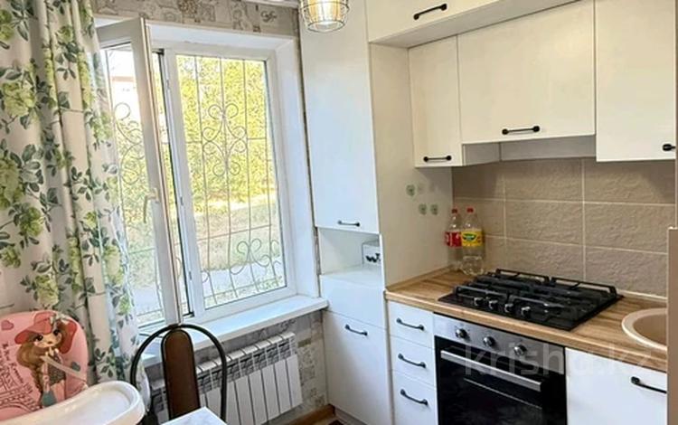 1-бөлмелі пәтер · 30 м² · 1/5 қабат, Самал 34, бағасы: 135 000 ₸ в Талдыкоргане, мкр Самал — фото 2