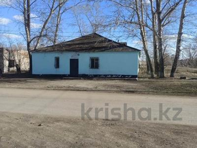 Еркін, кеңселер, дүкендер мен бутиктер, қоймалар, қоғамдық тамақтану орны, ауыл шаруашылығы, монша, қонақ үй және демалыс орындары, медорталықтар мен дәріханалар, білім орталықтары, ойын-сауық · 200 м², бағасы: 21 млн ₸ в Златополье