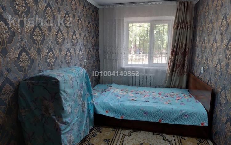 3-бөлмелі пәтер · 68 м² · 1/5 қабат, Б.Момышулы 53а, бағасы: 13 млн ₸ в Кентау — фото 2