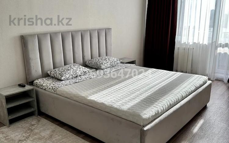 1-комнатная квартира · 30 м² · 4/5 этаж, 4 мкр 6 за 10 000 〒 в Аксае — фото 22