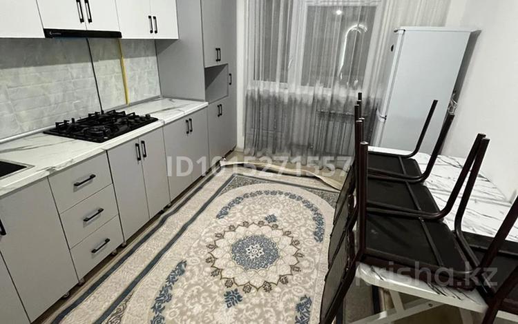 1-комнатная квартира · 40 м² · 1/5 этаж, мкр Улы Дала за 130 000 ₸ в Таразе — фото 9