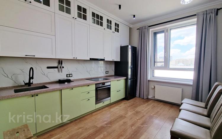 3-комнатная квартира · 90 м² · 5 этаж, Мангилик Ел 45 за 78 млн ₸ в Астане, Есильский р-н — фото 2
