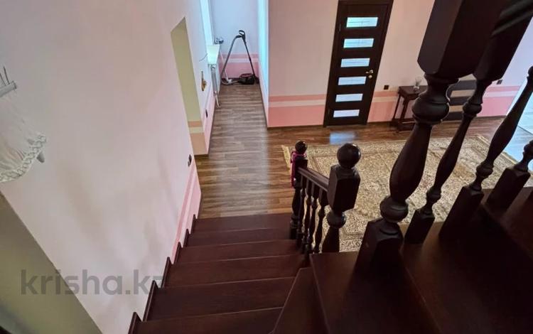 Жеке үй · 7 бөлме · 408.2 м² · 12 жүзд., МКР 12Б, бағасы: 230 млн ₸ в Актобе — фото 5