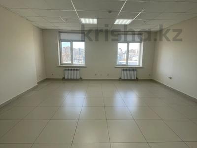 Свободное назначение, офисы, магазины и бутики, склады, салоны красоты, образование, развлечения, конференц-залы, кабинеты и рабочие места, студии · 30 м² за 196 980 〒 в Астане, Алматы р-н