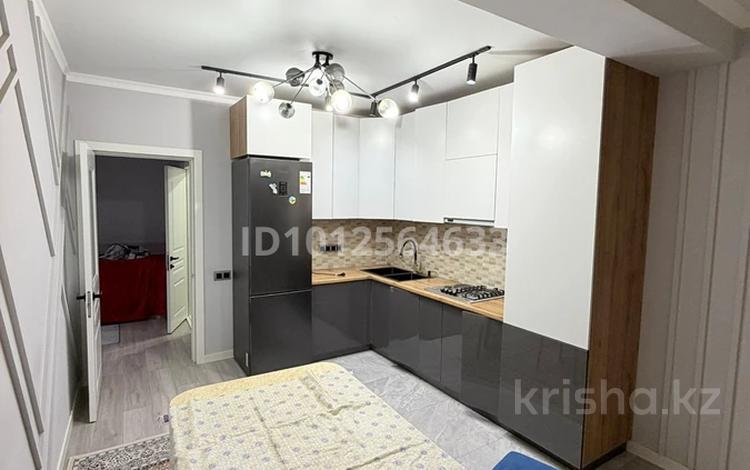 2-бөлмелі пәтер · 72 м² · 4/9 қабат, мкр Шугыла, Мкр. Шугыла 340/3, бағасы: 300 000 ₸ в Алматы, Наурызбайский р-н — фото 2