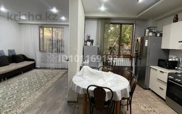 2-бөлмелі пәтер · 74 м² · 2/4 қабат, Мкр. АКНМ 1А — Возле ресторана Цунами, бағасы: 36 млн ₸ в Алматинской обл., Талгарский р-н — фото 2