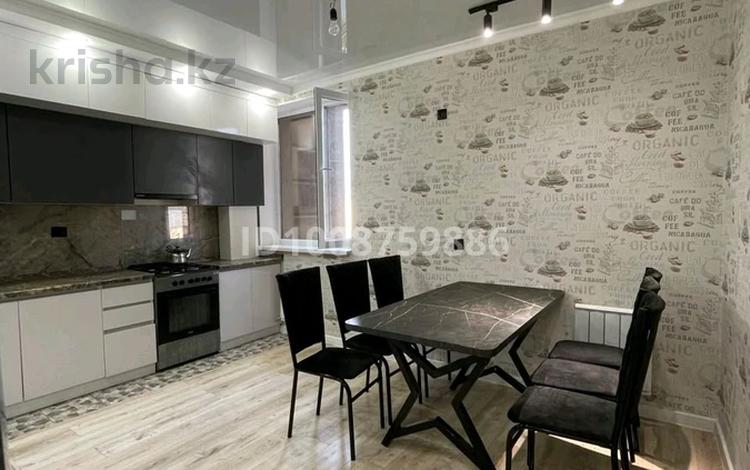 2-комнатная квартира · 78 м² · 4/11 этаж, 16-й мкр 44 за 27 млн ₸ в Актау — фото 2