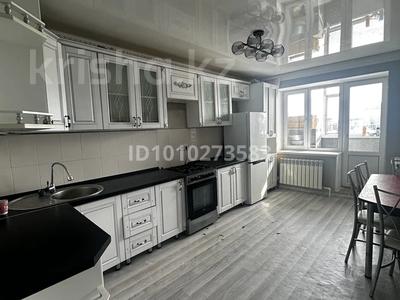 2-бөлмелі пәтер · 70 м² · 1/3 қабат, Нур Актобе 65 — Бопай ханым 7, бағасы: 140 000 ₸