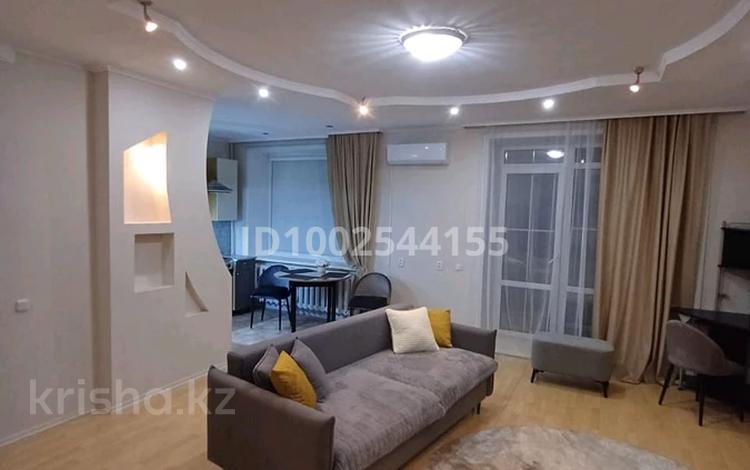 2-бөлмелі пәтер · 62 м² · 2/5 қабат, Козыбаева — Центр, бағасы: 250 000 〒 в Костанае — фото 2
