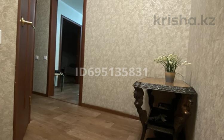 2-бөлмелі пәтер · 43 м² · 1/5 қабат, Крылова 4, бағасы: 18 млн ₸ в Караганде, Казыбек би р-н — фото 2