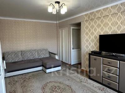 3-комнатная квартира · 55.4 м² · 4/5 этаж, Казахстан 96 за 18.5 млн 〒 в Усть-Каменогорске