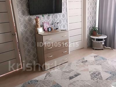 3-комнатная квартира · 46 м² · 5/5 этаж, 3мкр 16дом за 10 млн ₸ в Степногорске