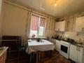 2-бөлмелі пәтер · 60 м² · 2/2 қабат, Бородина 186, бағасы: 16 млн ₸ в Костанае — фото 5