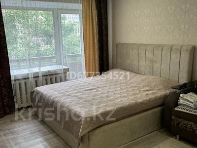 1-бөлмелі пәтер · 35 м² · 3/3 қабат, 72 квартал 13, бағасы: 10 000 ₸ в Семее