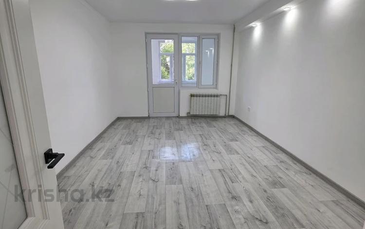 3-бөлмелі пәтер · 77 м² · 3/5 қабат, Темерлановское шоссе — Алпысбаева, бағасы: 25.5 млн ₸ в Шымкенте, Аль-Фарабийский р-н — фото 2