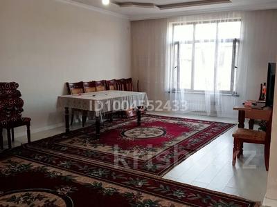 Отдельный дом · 5 комнат · 220 м² · 8 сот., мкр Нуршуак, Назқоңыр 584 — Дала молл за 50 млн ₸ в Шымкенте, Абайский р-н