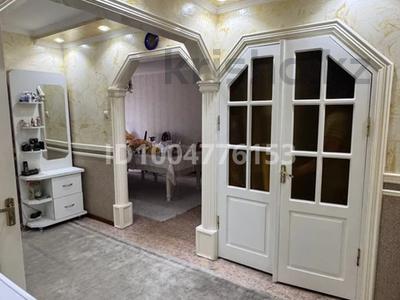 4-комнатная квартира · 76.6 м² · 5 этаж, Мкр Акбулак 16 — Первый микрорайон, 16 дом, возле парка победы за ~ 17 млн 〒 в Таразе
