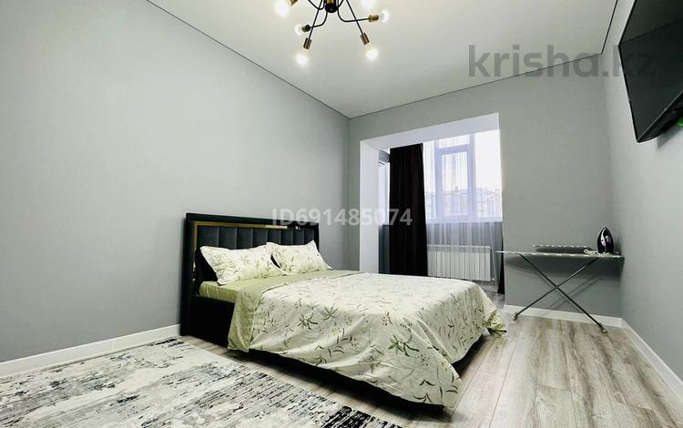 1-бөлмелі пәтер · 50 м² · 1/5 қабат, Тауелсиздик 21Г, бағасы: 15 000 ₸ в Актобе — фото 2