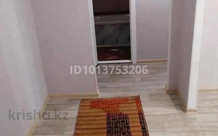 1-комнатная квартира · 31 м² · 1/5 этаж, мкр Омега, Украинская 10 — Рядом 26 школа за 120 000 ₸ в Уральске — фото 2