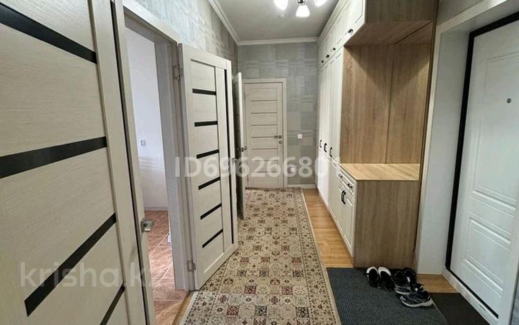 2-комнатная квартира · 78 м² · 9/10 этаж, Алихан Бокейхан 2 за 310 000 ₸ в Астане, Есильский р-н — фото 2