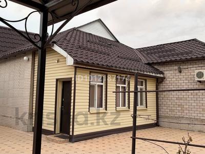 Отдельный дом · 5 комнат · 150 м² · 10 сот., Металлургов 97 за 60 млн ₸ в Жезказгане