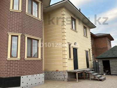 Жеке үй · 6 бөлме · 280 м² · 10 жүзд., Акан серы 60, бағасы: 85 млн ₸ в Косшы