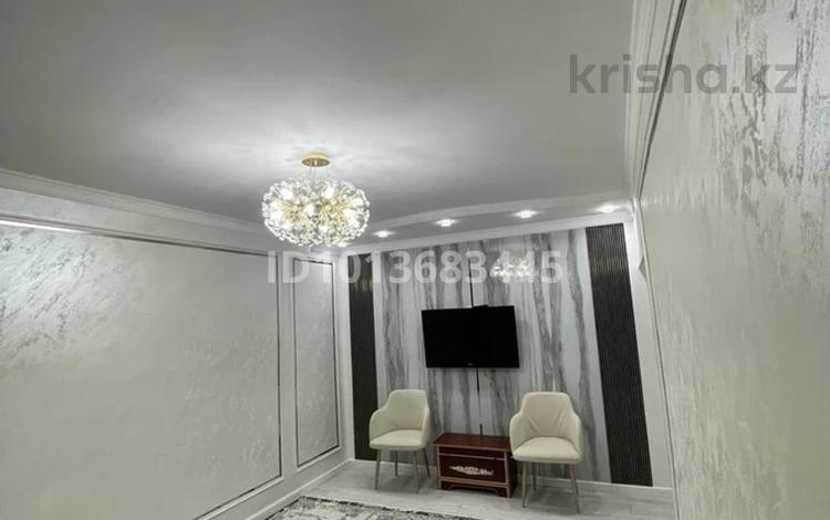 3-комнатная квартира · 64 м² · 1/5 этаж, Ташенова 101/б за 250 000 ₸ в Шымкенте, Аль-Фарабийский р-н — фото 2
