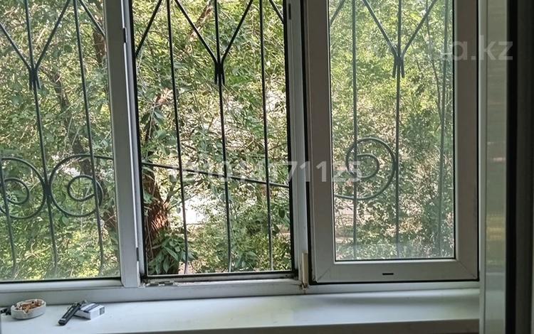 2-бөлмелі пәтер · 45 м² · 2/5 қабат, Мухита 95/1 — Сош 7, бағасы: 15 млн ₸ в Уральске, мкр Школьник — фото 2