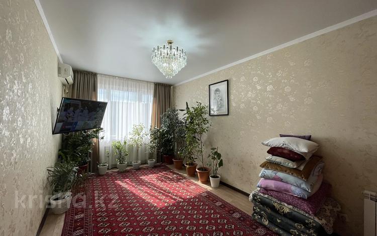 2-комнатная квартира, 56 м², 5/5 этаж, 27-й мкр 33 — рядом Абди